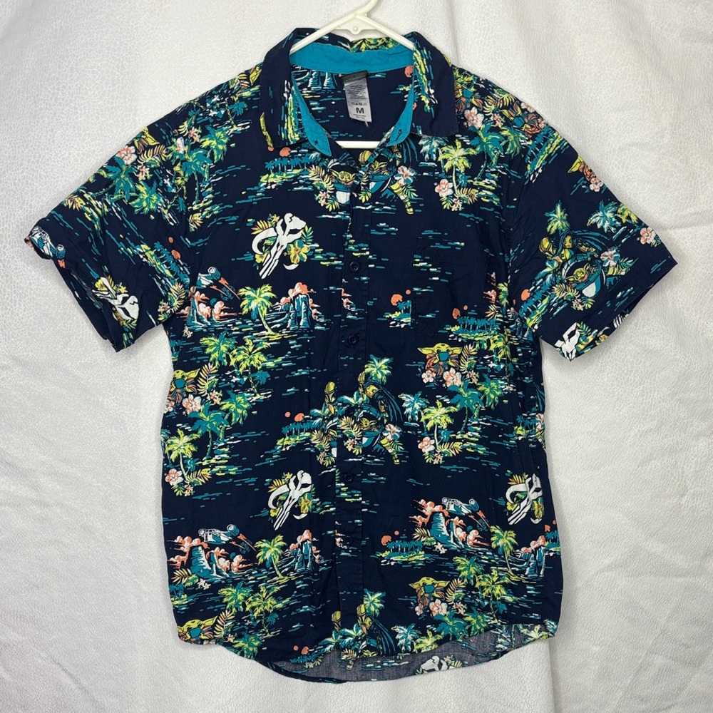 Star Wars Hawaiian Button Up Shirt Tropical Print Size Medium